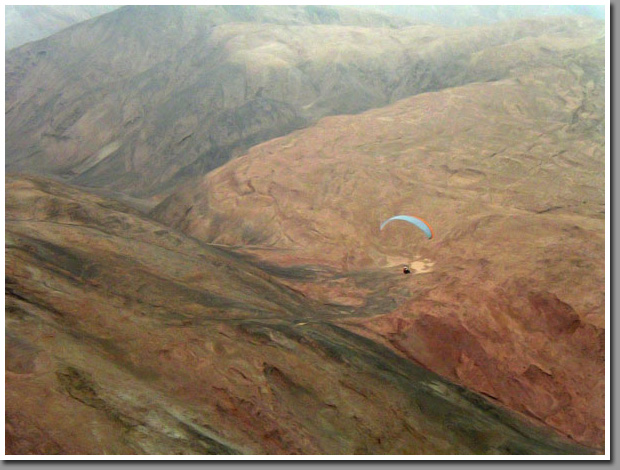 Paragliding at Caleta Colorada