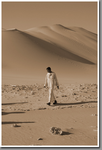 Zayed looking for marine life fossils in the middle of the Sahara desert's Great Sand Sea
